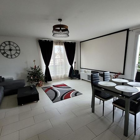 Duplex Proche Disney Avec Ecran Cinema Chessy  Exterior foto